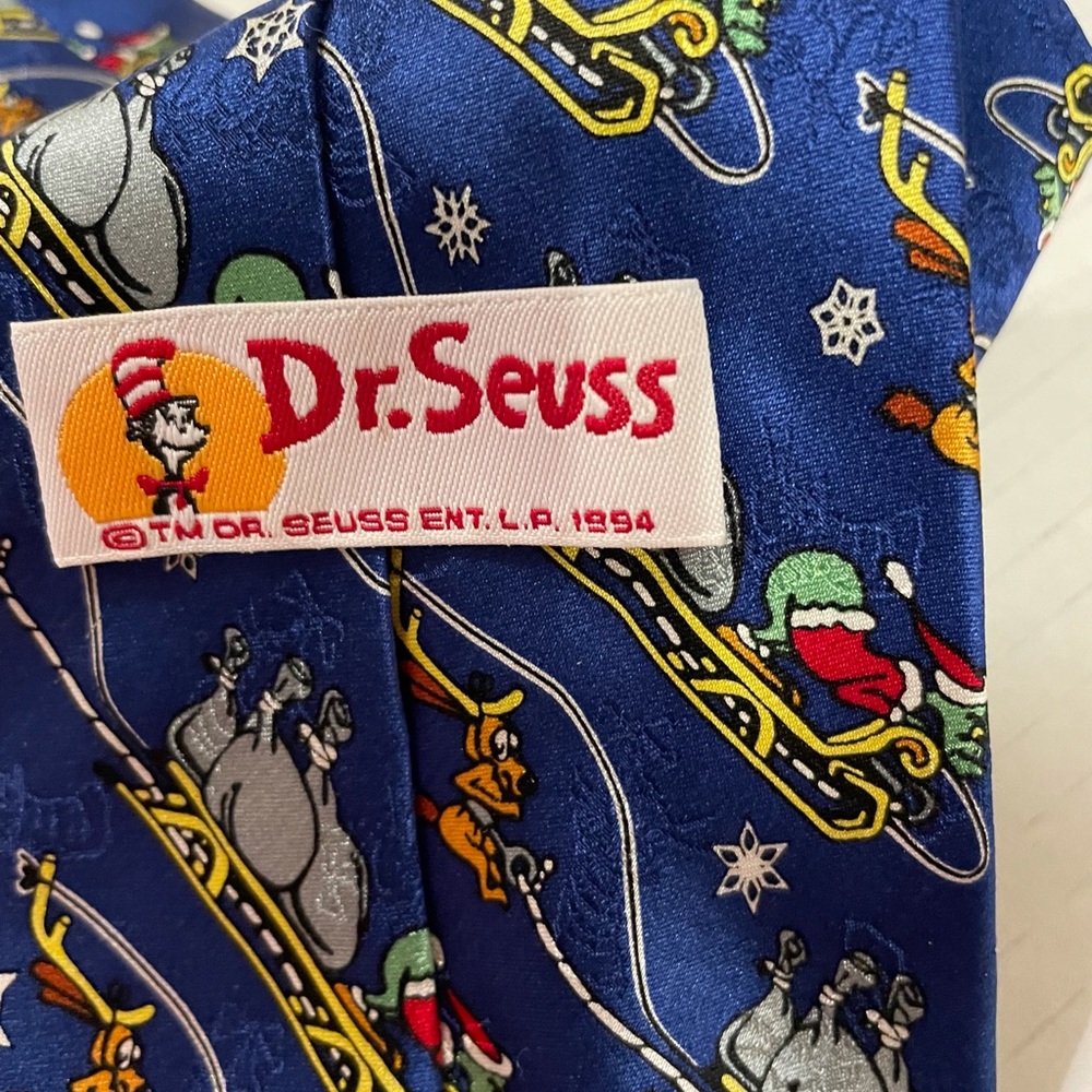 Grinch Neck Tie